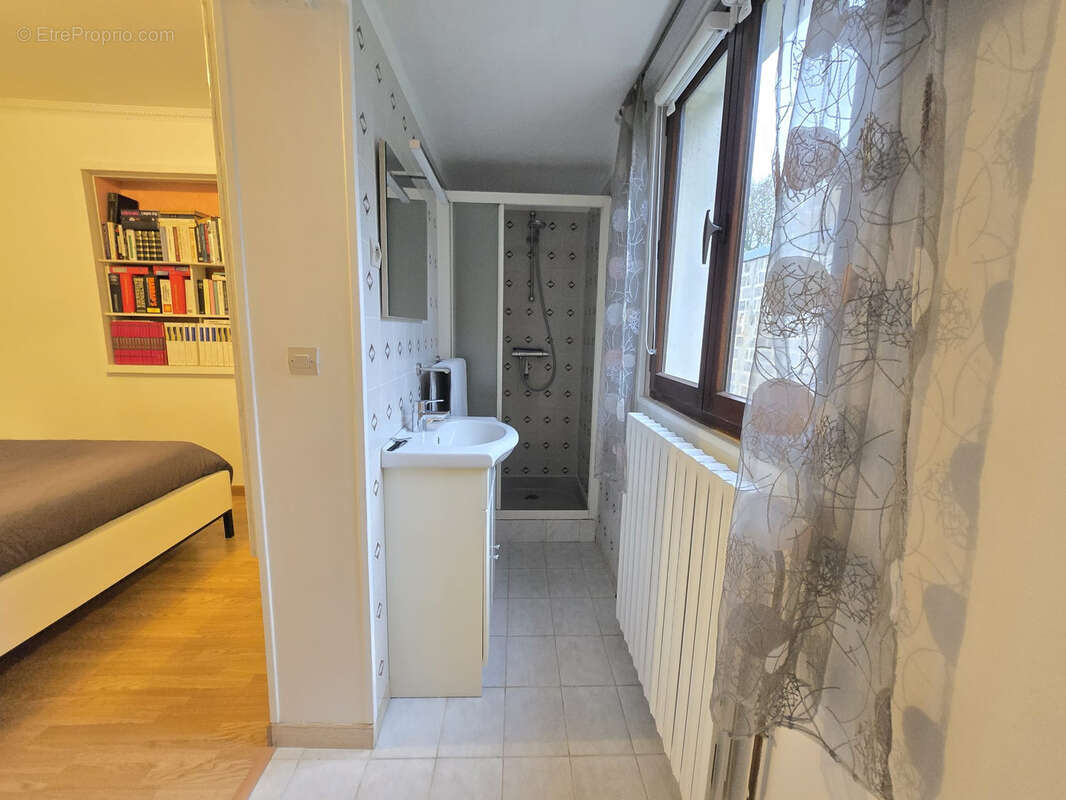 Maison à SAINT-FARGEAU-PONTHIERRY