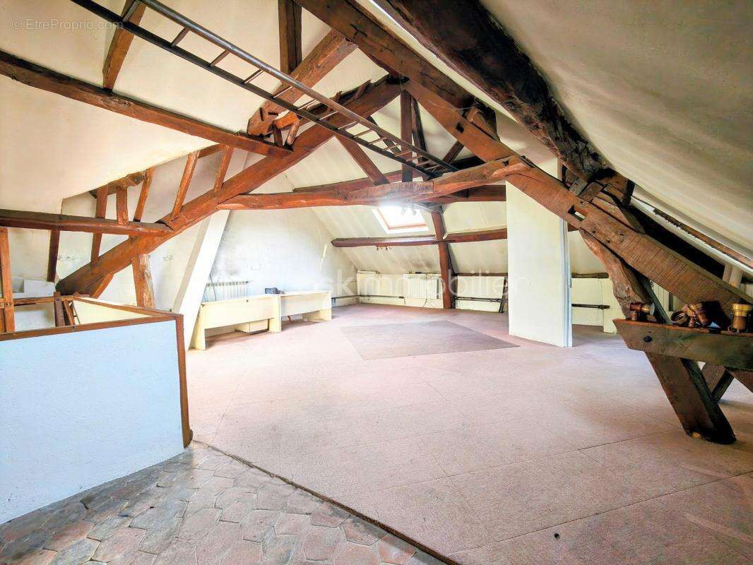 Appartement à JOUARS-PONTCHARTRAIN