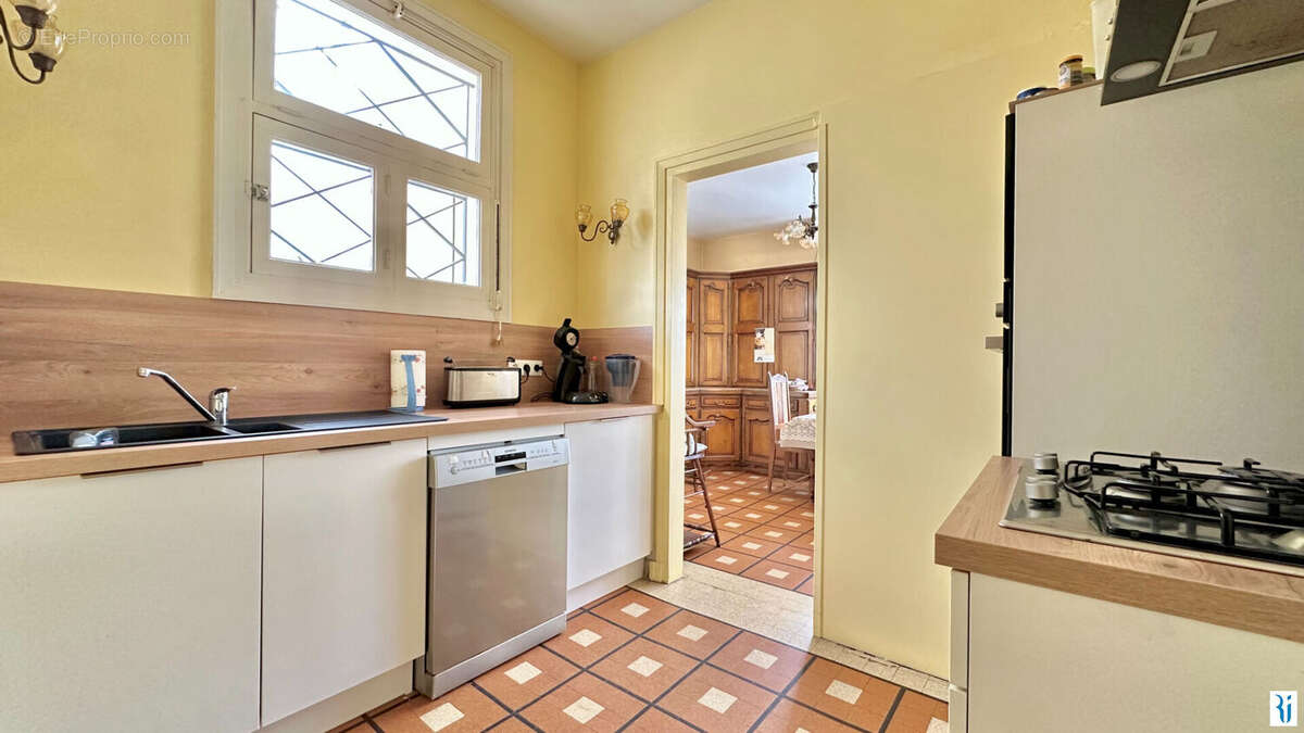 Maison à SOTTEVILLE-LES-ROUEN