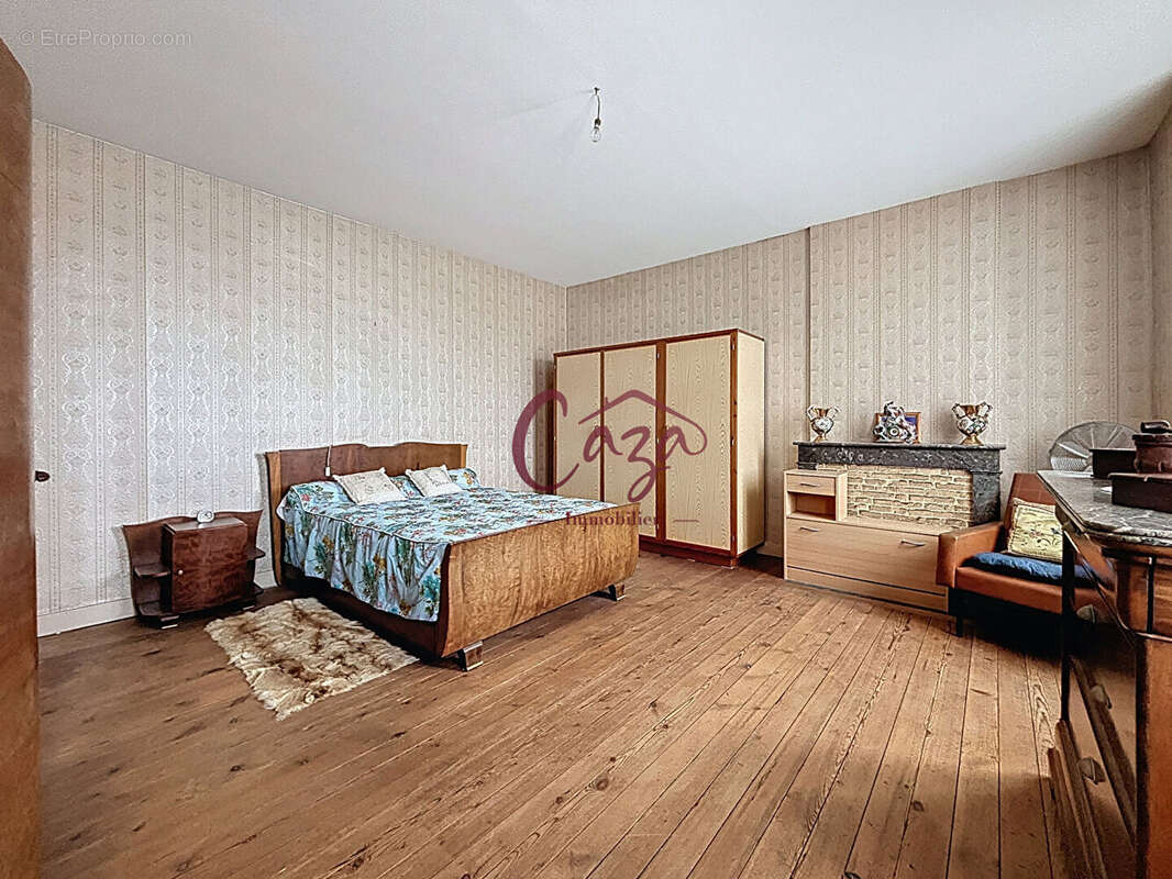 Maison à CAMBLANES-ET-MEYNAC