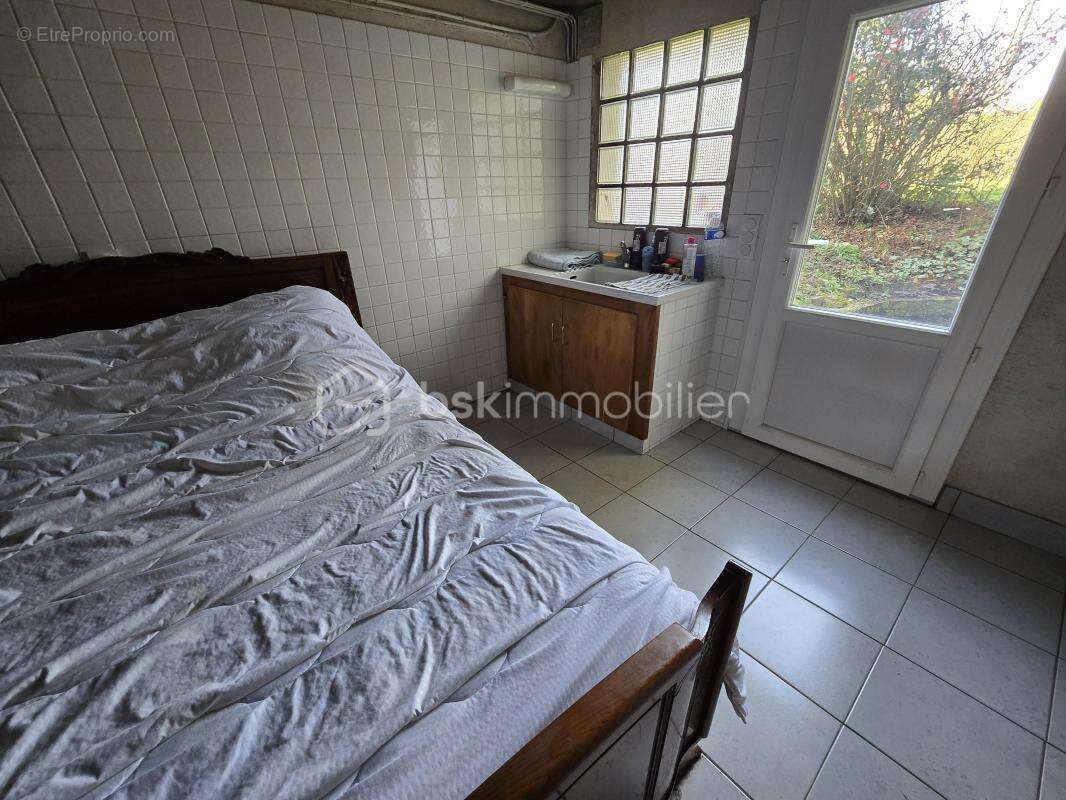 Maison à PAYRIN-AUGMONTEL