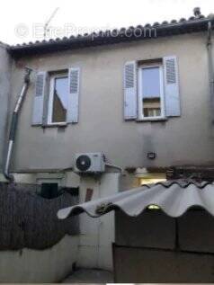 Appartement à MARSEILLE-9E