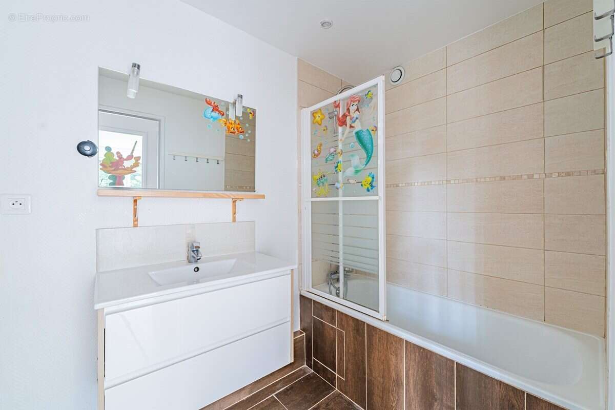 Appartement à RUEIL-MALMAISON