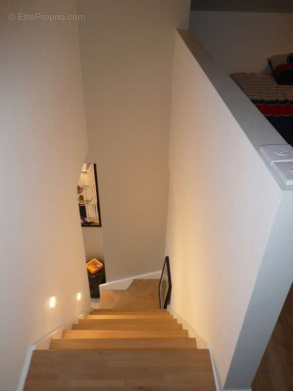  COGNAC A Vendre Superbe Maison de Ville Atypique  - photo 10
