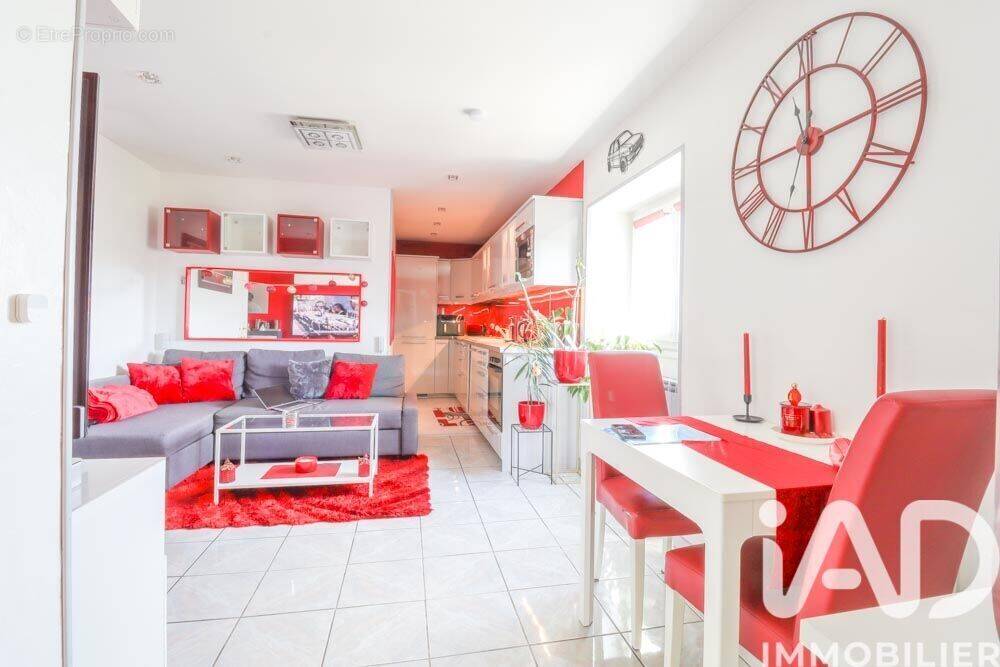 Photo 1 - Appartement à VIGNEUX-SUR-SEINE