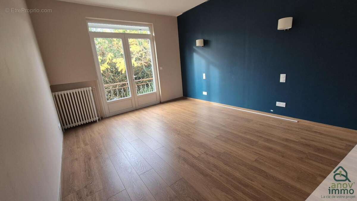 Maison à BLANZAC-PORCHERESSE