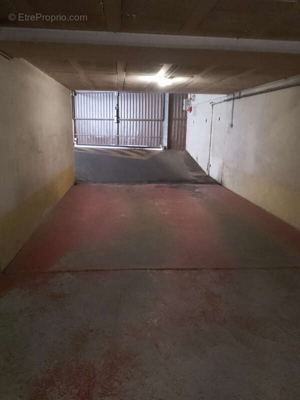 Parking à NICE