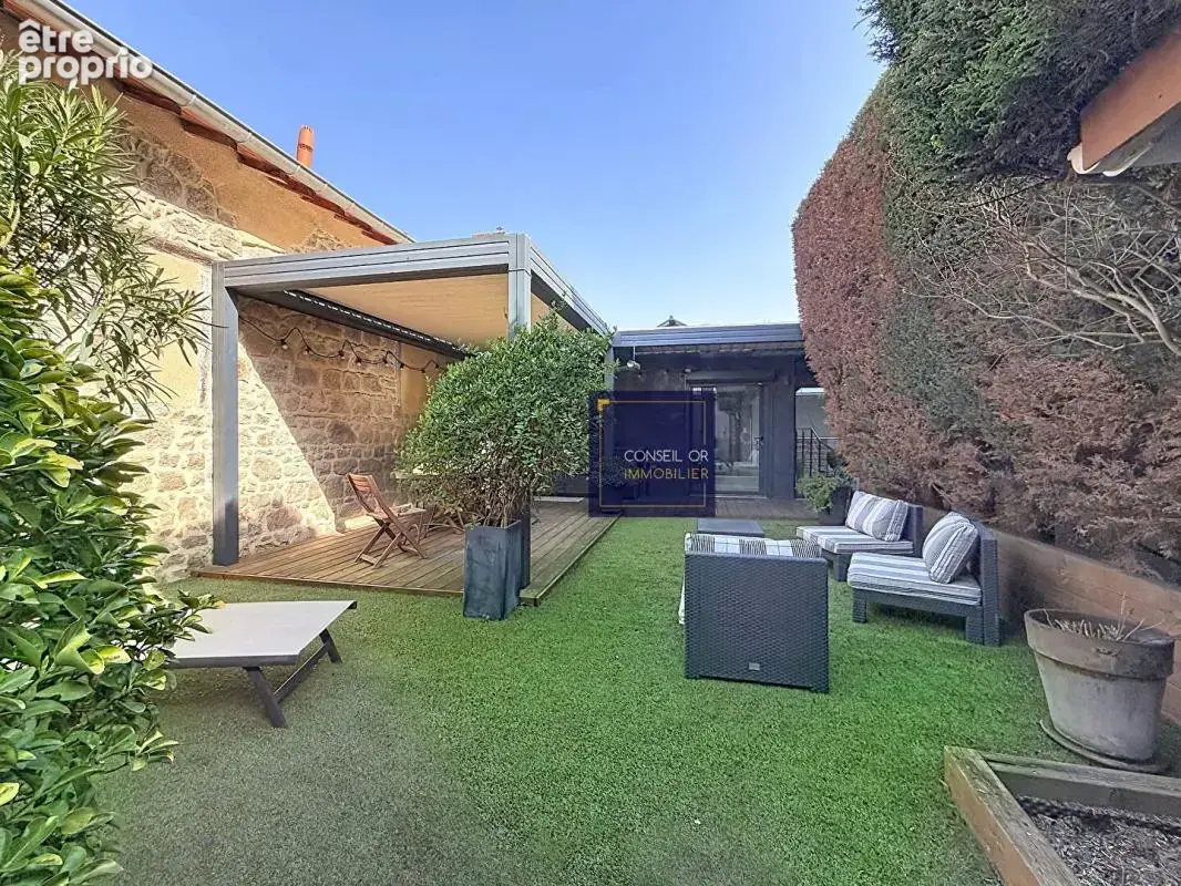 Loft atypique 180m2 - Jardin privatif - proximité immédiate  métro B Lyon Gerland - photo 15