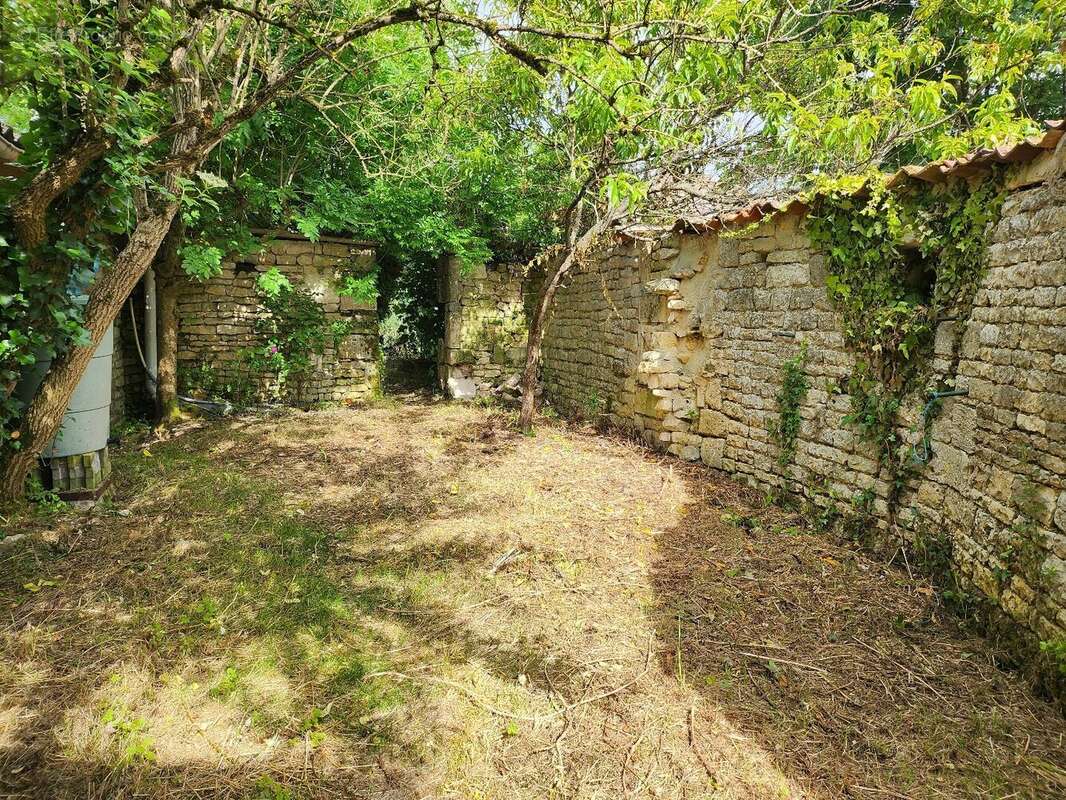 Maison à COURBILLAC