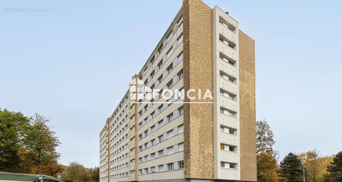 Appartement à LA MADELEINE