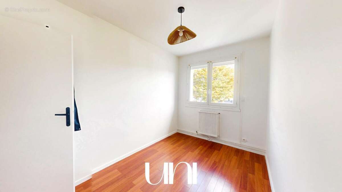 Maison à SAINT-PIERRE-SUR-DIVES