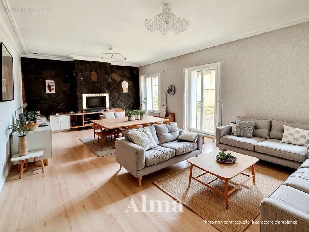 Maison à VILLEBRUMIER