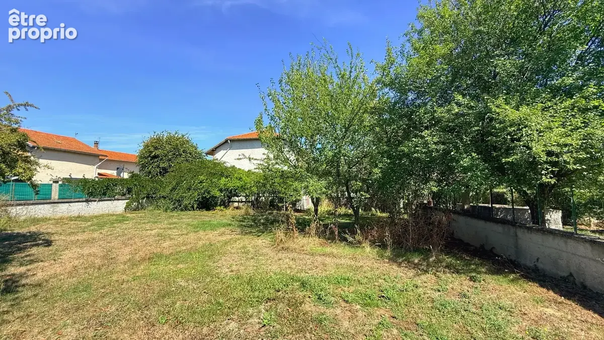 SARDIEU, Maison avec dépendances et terrain - photo 16