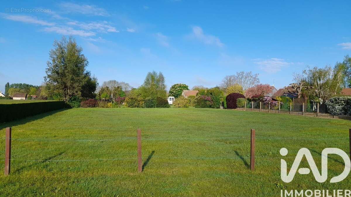 Photo 2 - Terrain à LANCE