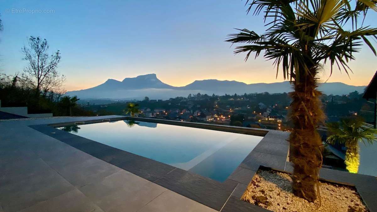 Photo 2 - Maison à CHAMBERY