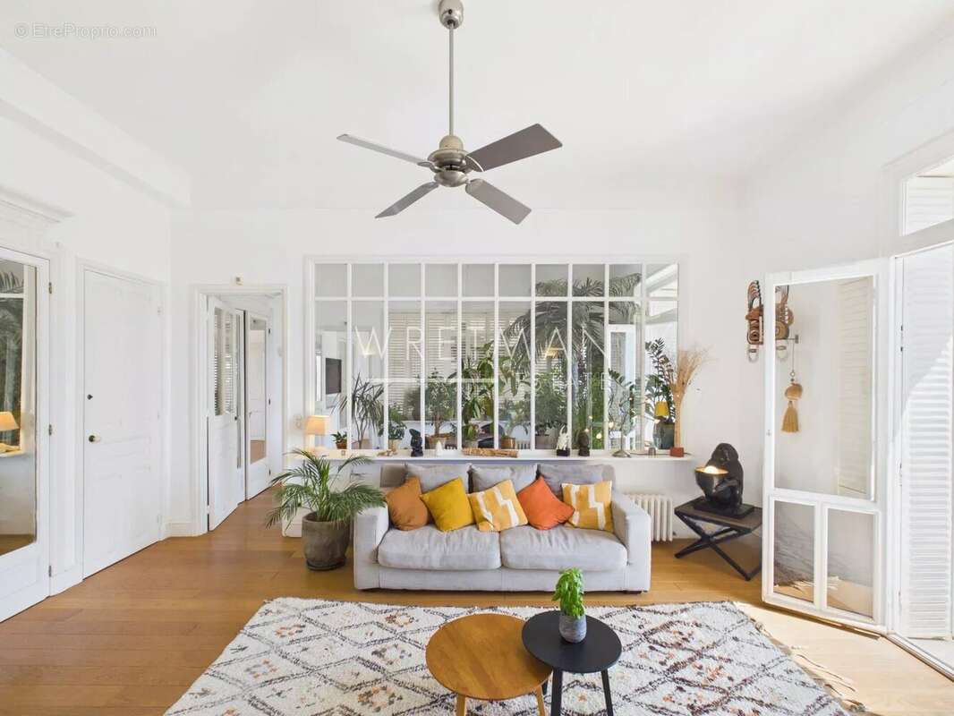 Appartement à MENTON