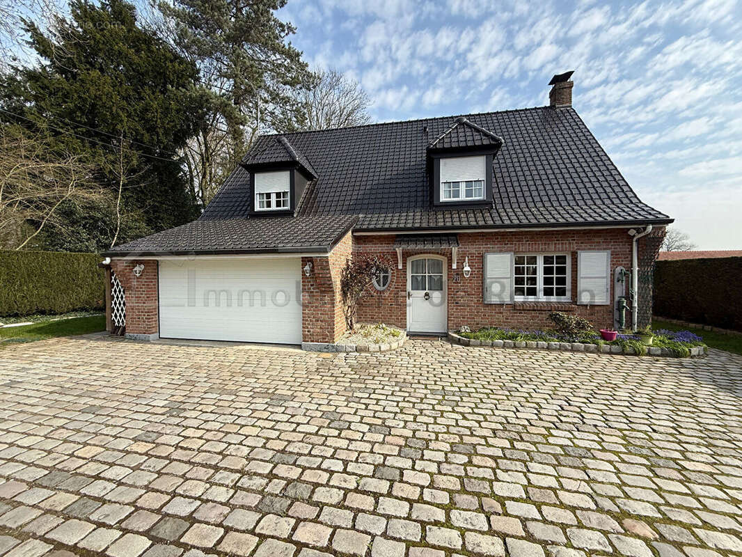 Maison individuelle en centre-ville - photo 10