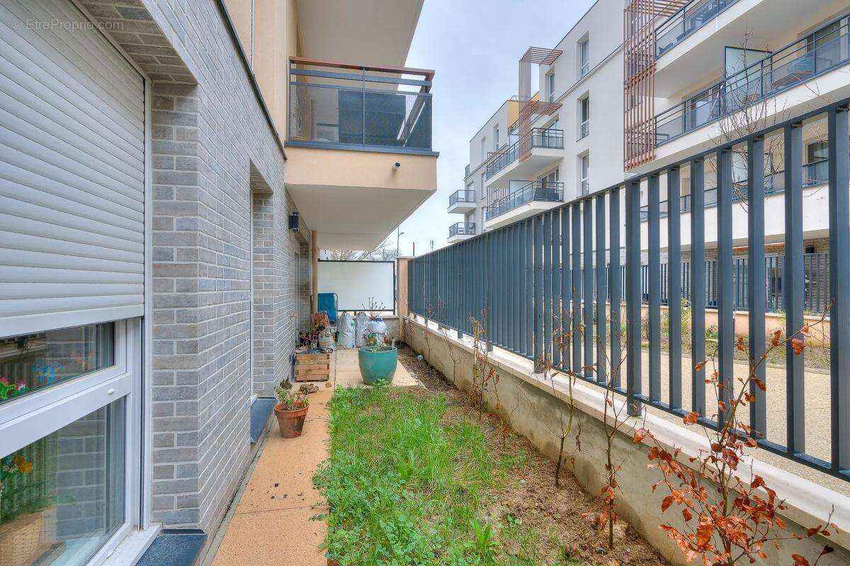 Appartement à EPINAY-SUR-ORGE