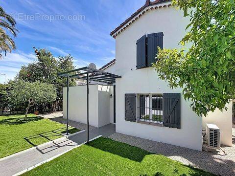 Maison à CANNES