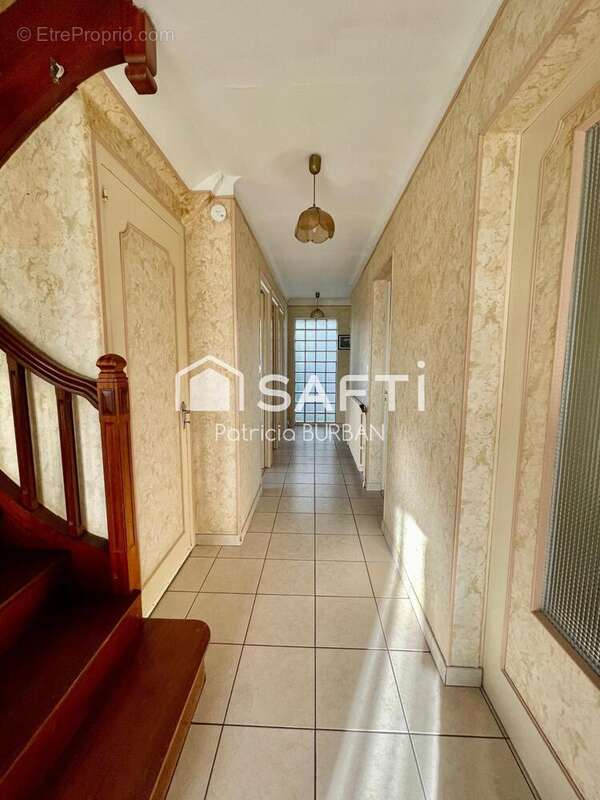 Maison 100 m² à Noyal-Muzillac  - photo 6