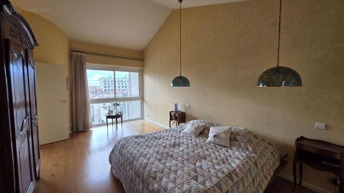 Appartement à VALENCE