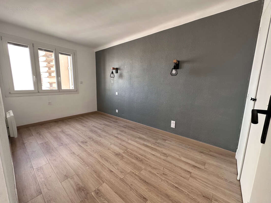 Vend T5 à Béziers - photo 7