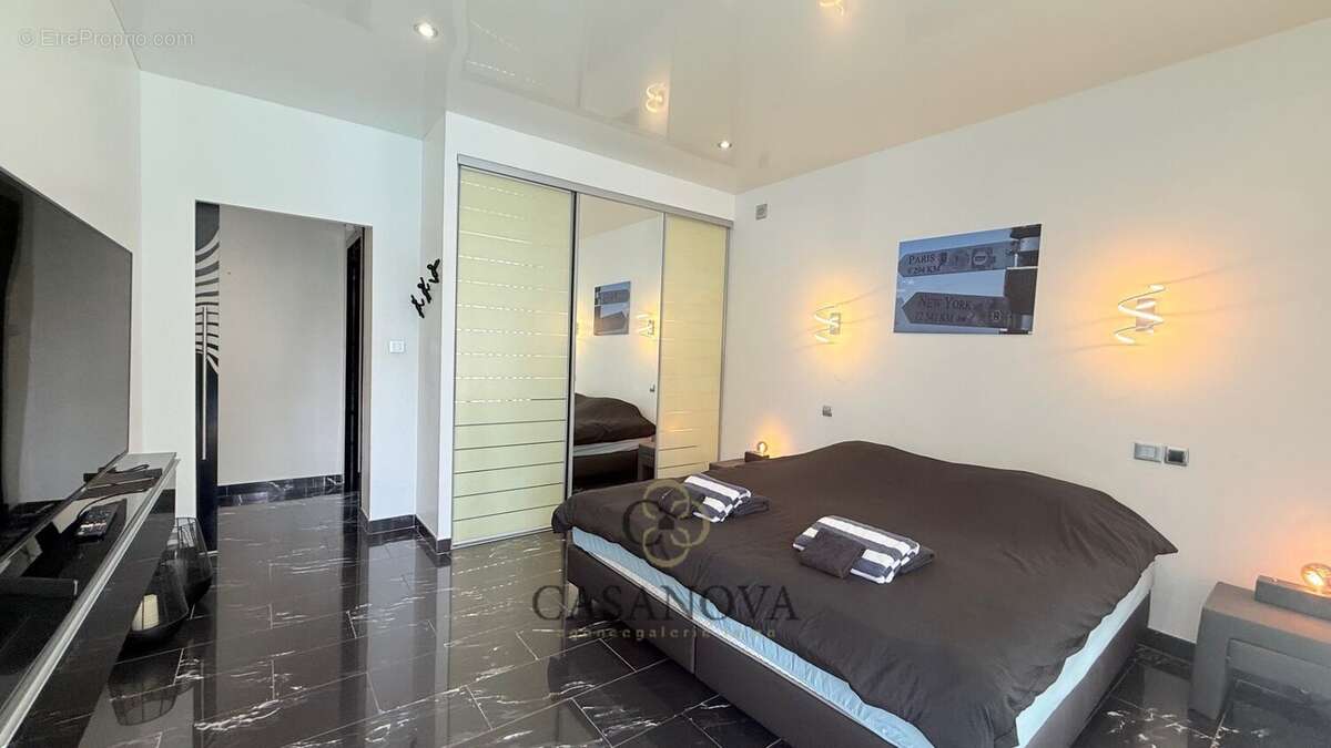 Villa d'architecte entre douceur et art de vivre - photo 14