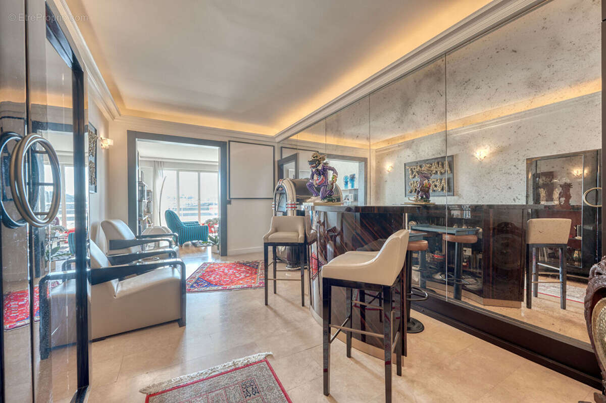 Appartement à BOULOGNE-BILLANCOURT