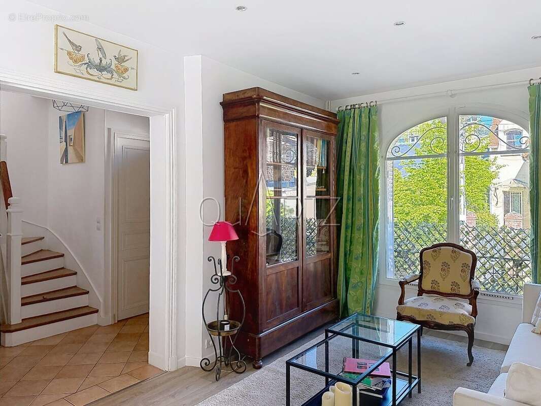 Maison à LE CHESNAY