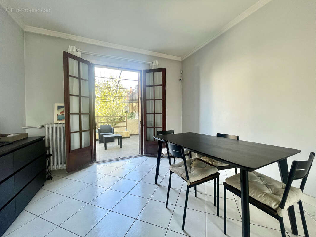 Maison à LE BOURGET