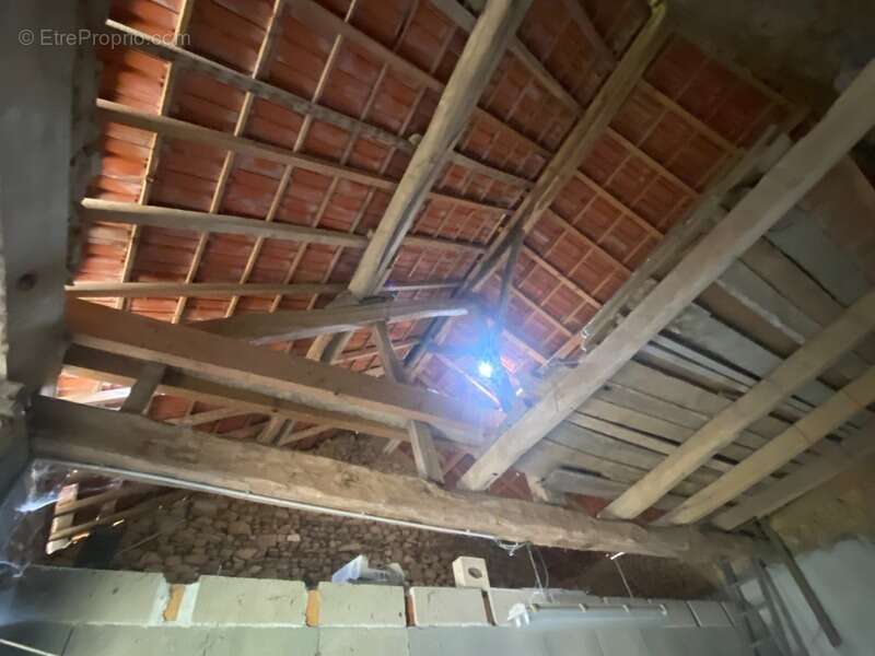 Maison en pierre entièrement rénovée, 95m², avec dépendances, terrain de 1154m² 148 000 € - photo 39