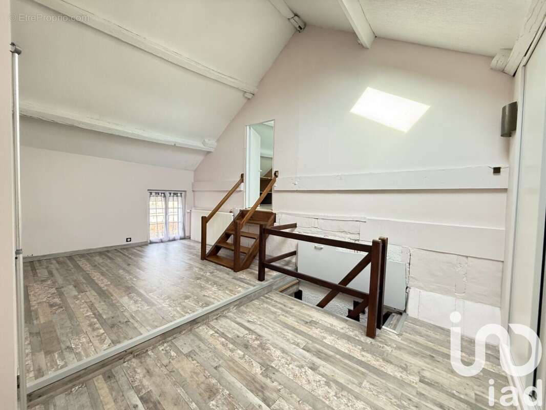 Photo 7 - Maison à CRECY-LA-CHAPELLE