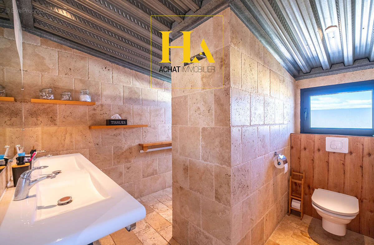 Maison La Rivière Saint Louis - 6 pièce, 160 m2 - photo 8