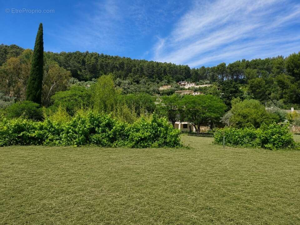 Terrain 600 m² à Sollies-Pont  - photo 5