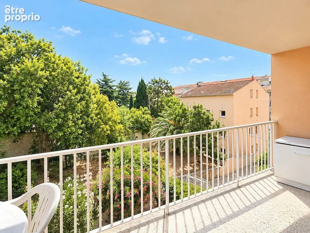 Photo Appartement à Hyeres au prix de 91 000€