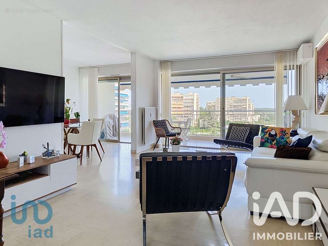 Photo 5 - Appartement à MANDELIEU-LA-NAPOULE