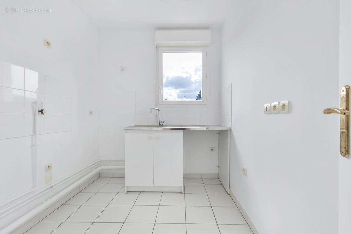 Appartement à CLICHY