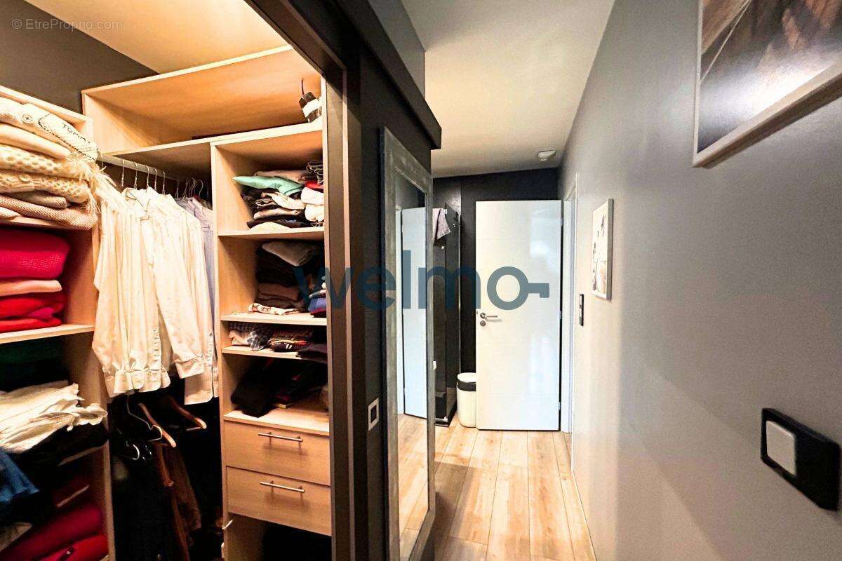 Maison à CHARBONNIERES-LES-BAINS