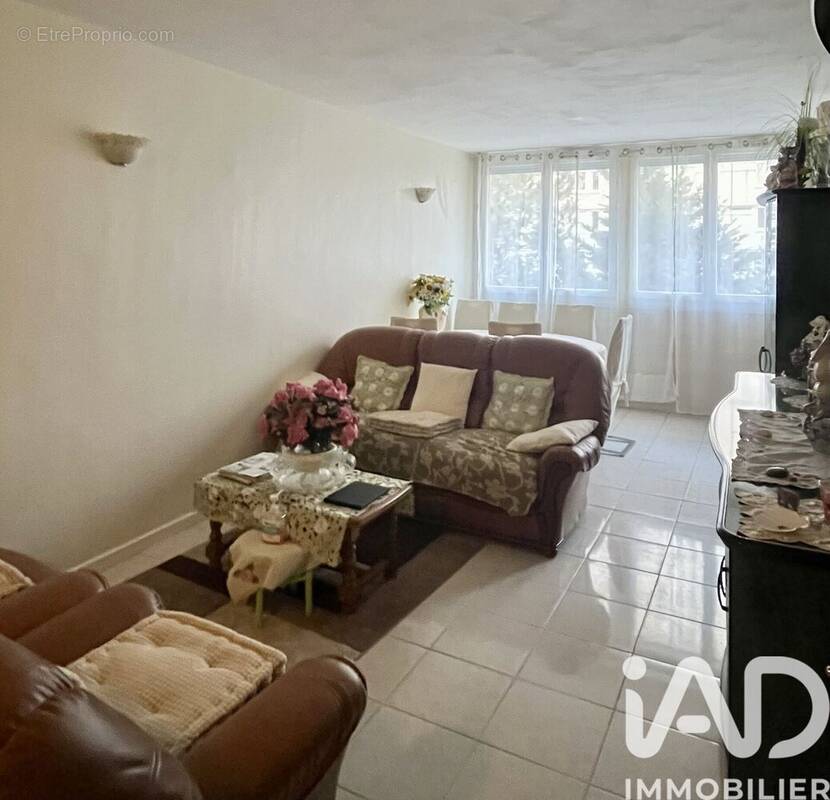 Photo 1 - Appartement à ORLY