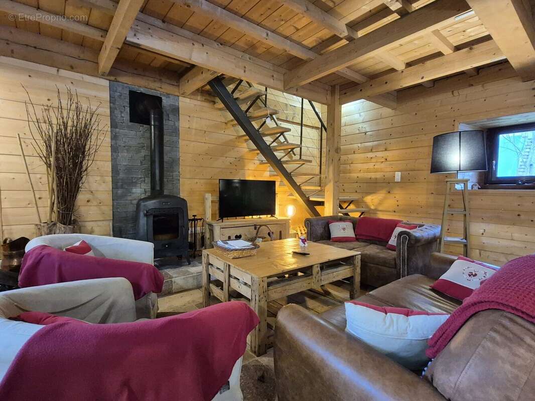 Maison à CAMPAN