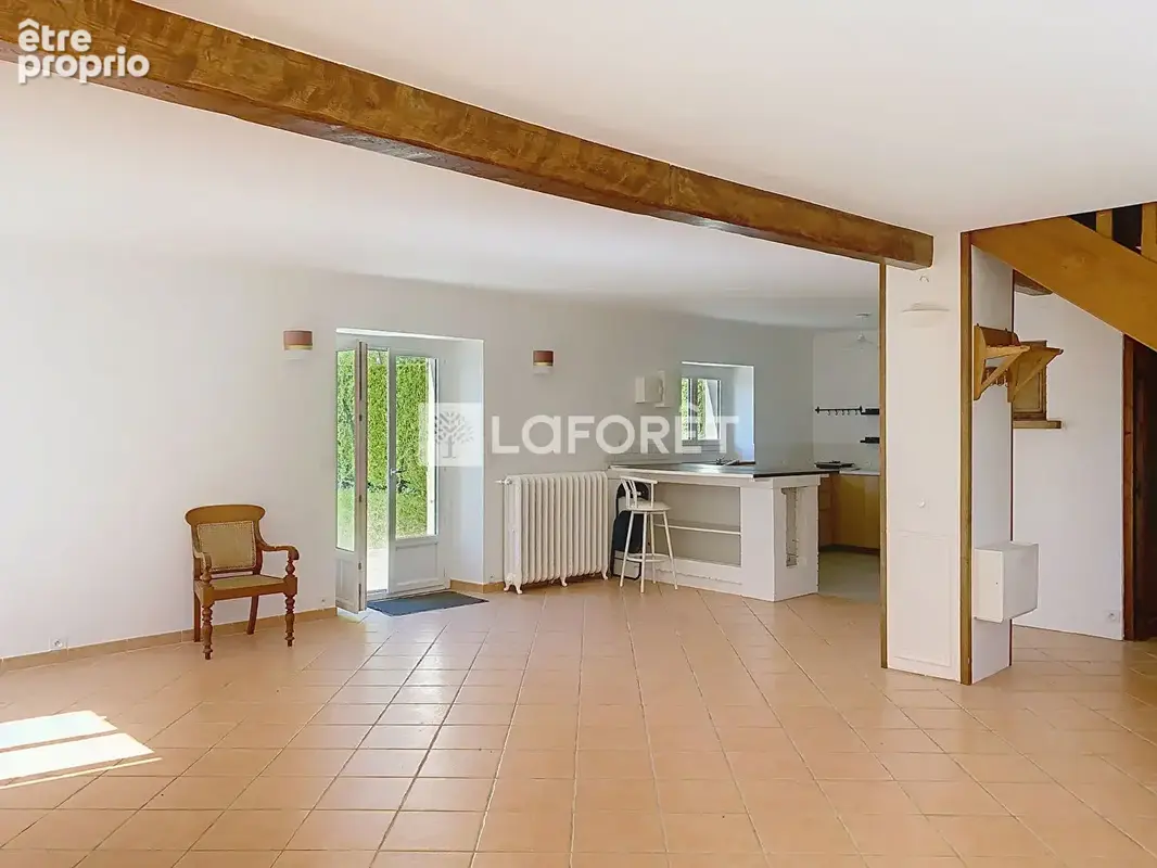 Maison familiale avec dépendances 8 pièce(s) 175 m2 - photo 4
