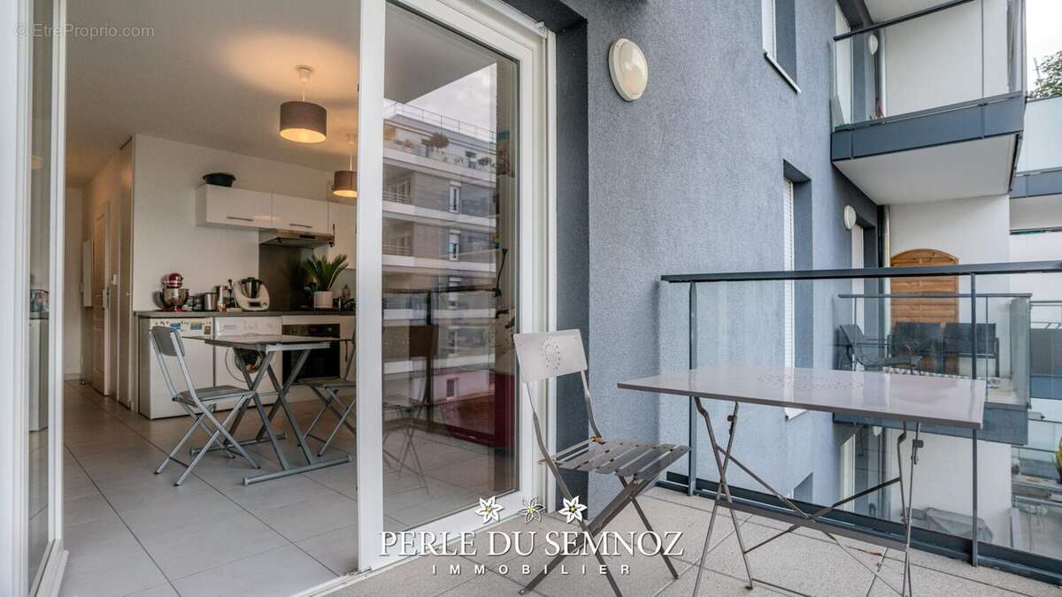 Appartement à SEYNOD