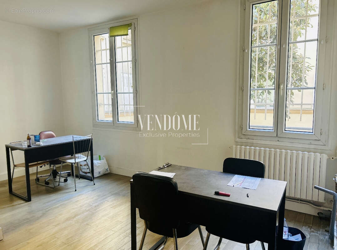 Appartement à PARIS-11E