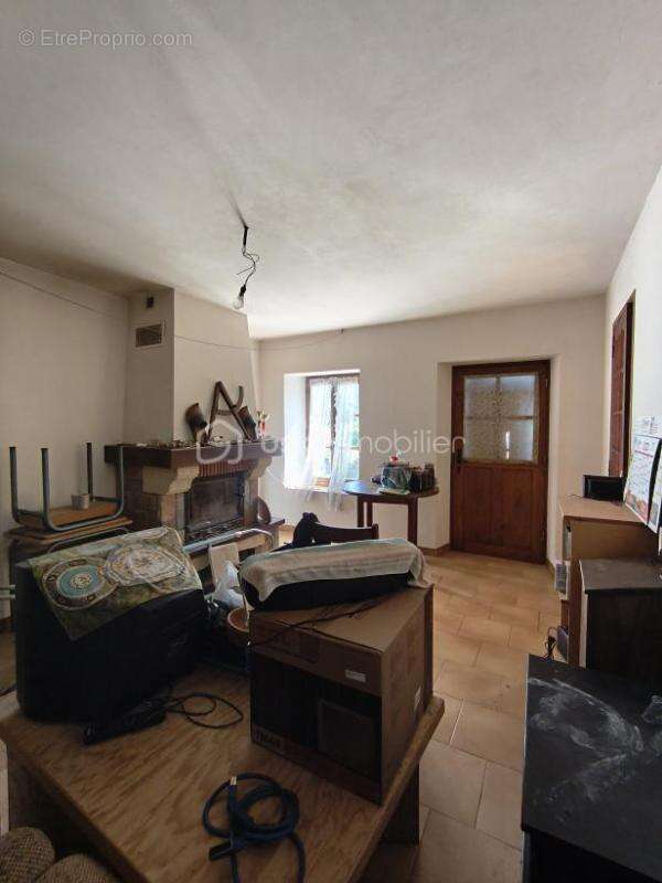 Maison à CHATEAU-RENARD