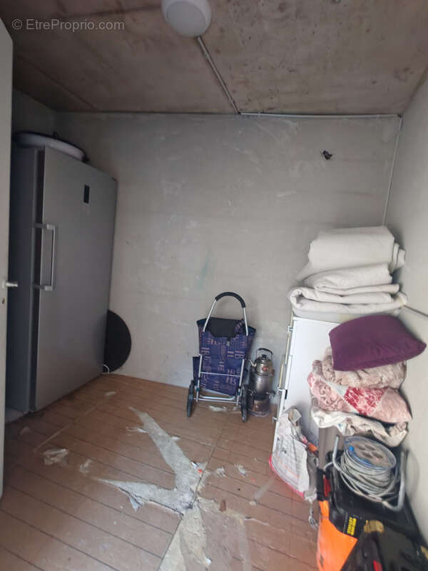 Appartement T3 avec place de parking privative et cour extérieure - photo 10