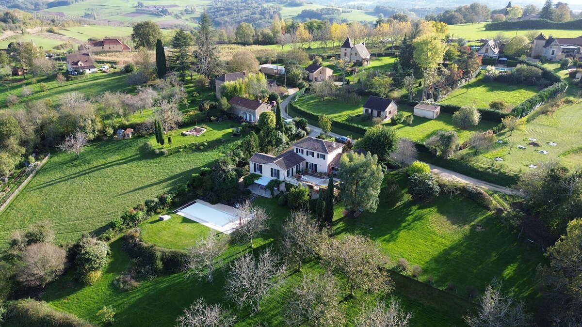 DJI0176 - Maison à SAINT-GERMAIN-DE-BELVES
