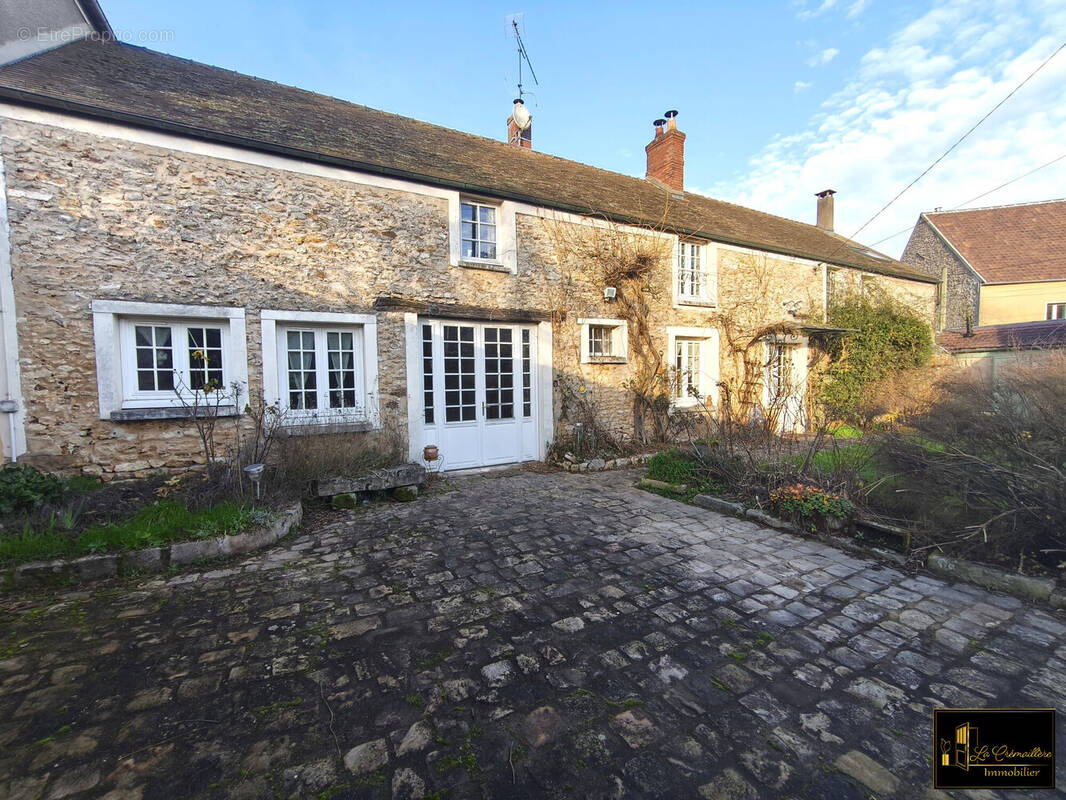 Maison à RICHARVILLE