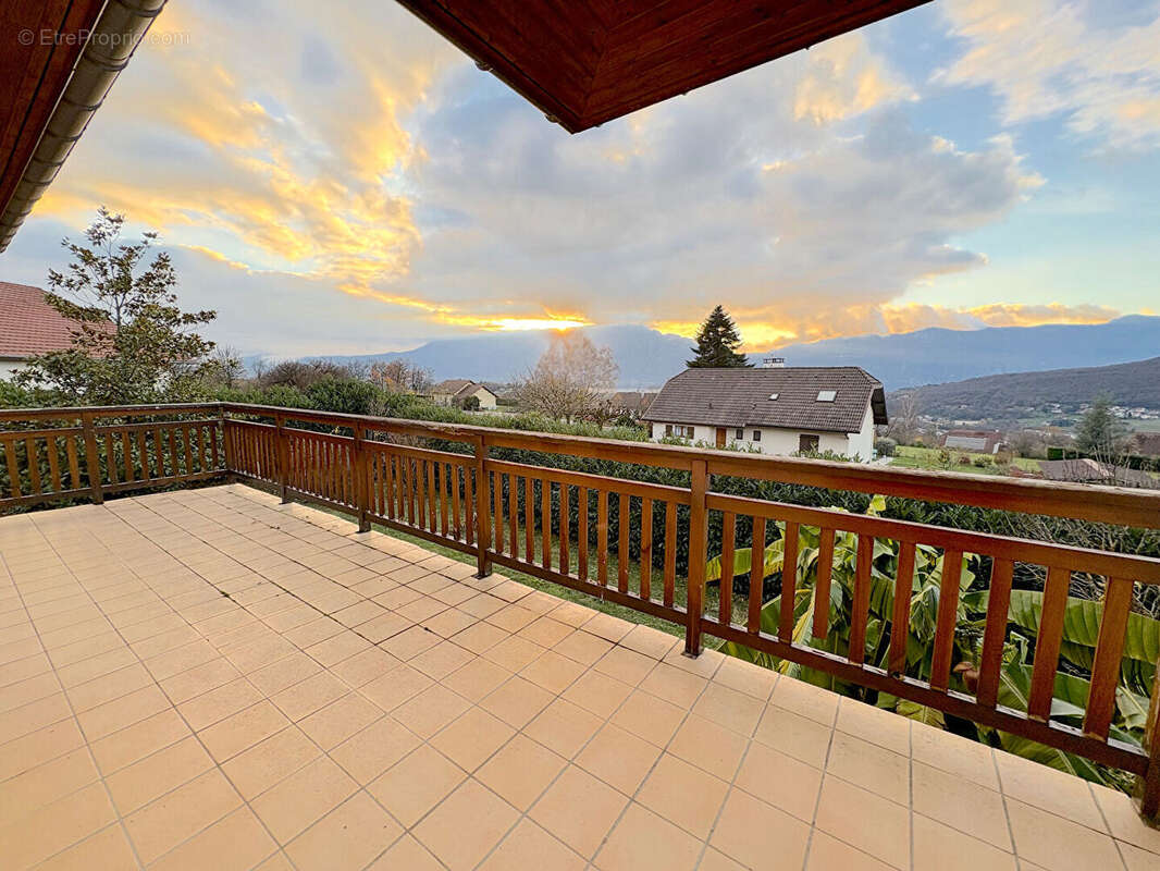 Maison à GRESY-SUR-AIX