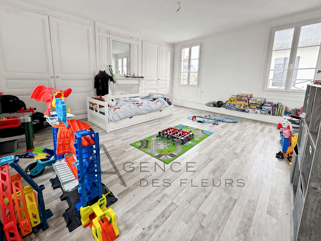 Maison à LE NEUBOURG