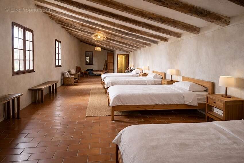 Maison à DURFORT-ET-SAINT-MARTIN-DE-SOSSENAC